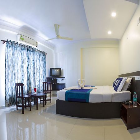 Hotel Sm Regency Kochi Екстер'єр фото