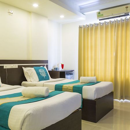 Hotel Sm Regency Kochi Екстер'єр фото