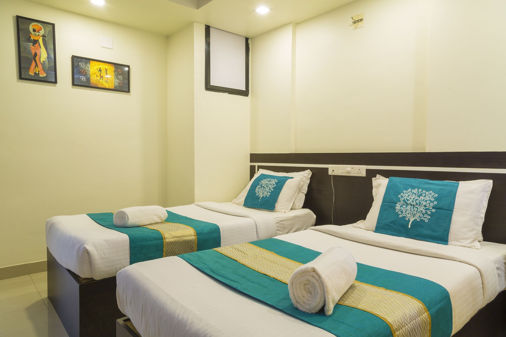 Hotel Sm Regency Kochi Екстер'єр фото