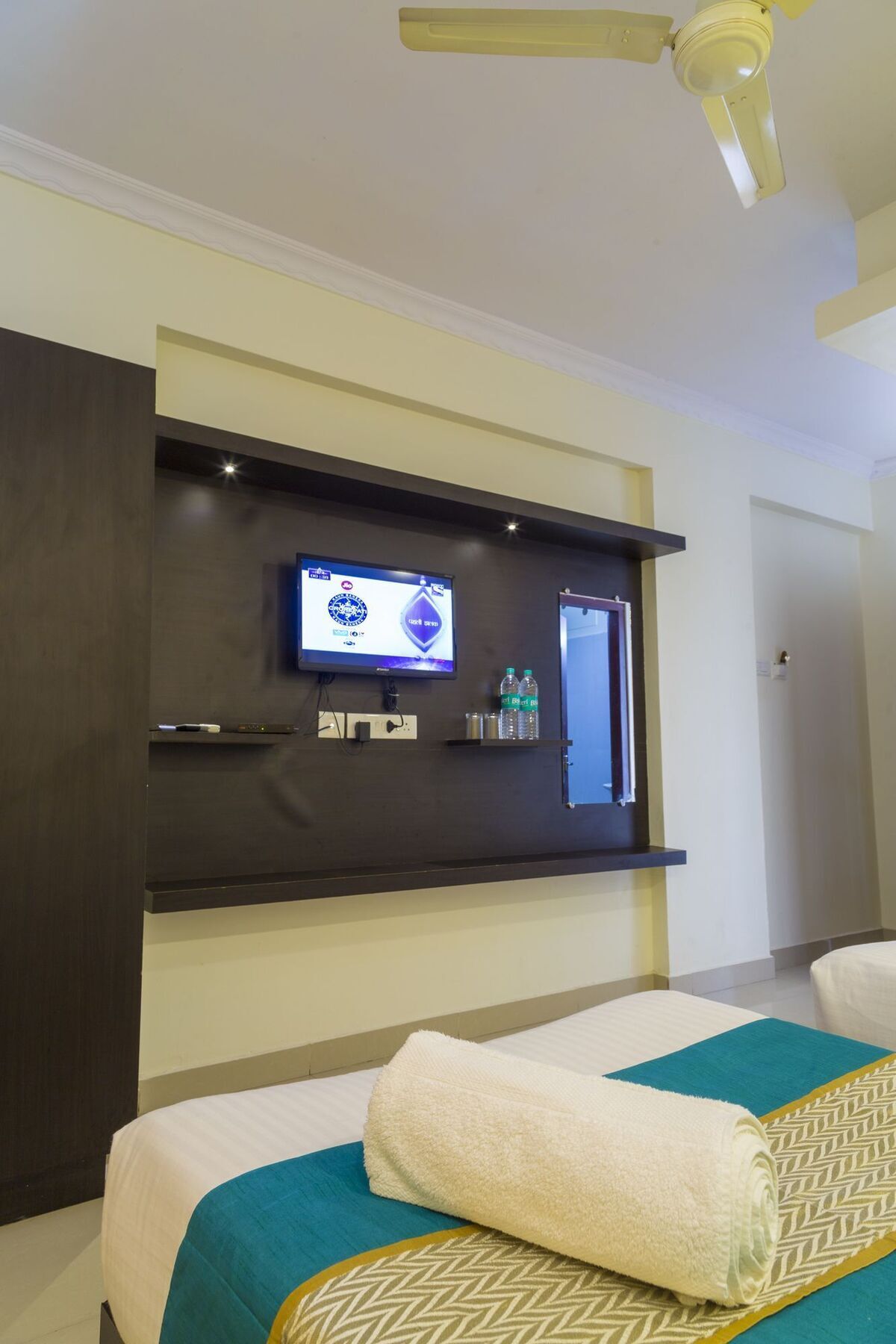 Hotel Sm Regency Kochi Екстер'єр фото